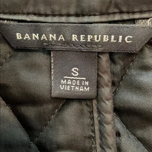 Banana Republic Quilted Lightweight Black Jacket - Picture 4 of 6